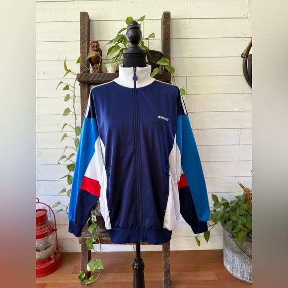 Adidas Vintage Navy Blue and White Zip-Up Track Jacket - Picture 14 of 17